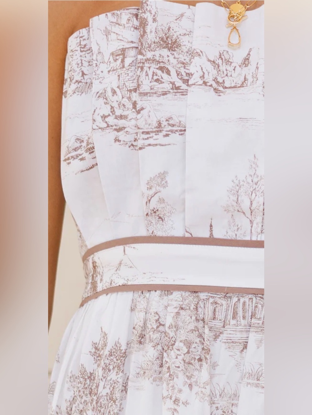 UMGEE Strapless Toile Dress with Pleated Bust - Picture 3 of 3